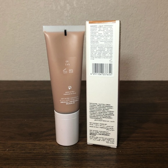 Huda Beauty GloWish Multidew Vegan Skin Tint Foundation 08 Tan - Picture 9 of 11